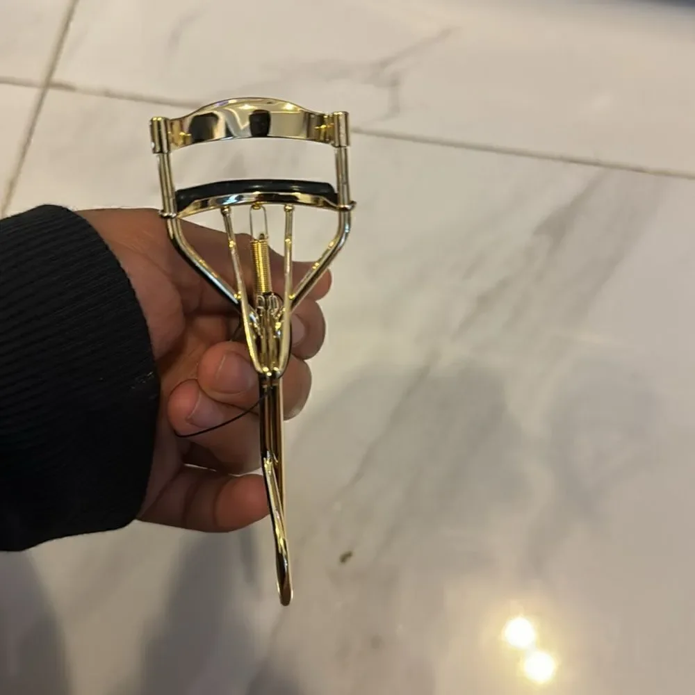 Eyelash curler gold #9